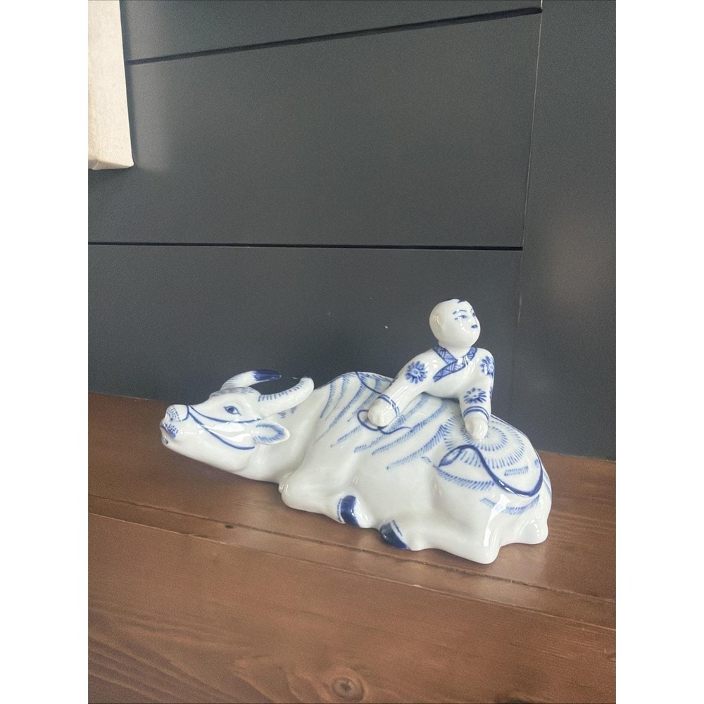 Vintage Victoria Ware Ironstone Blue White Water Buffalo Rider Figurine 8"